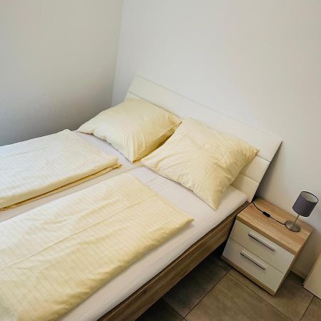Deluxe Ferienwohnung Am Strandbad FDH Екстериор снимка
